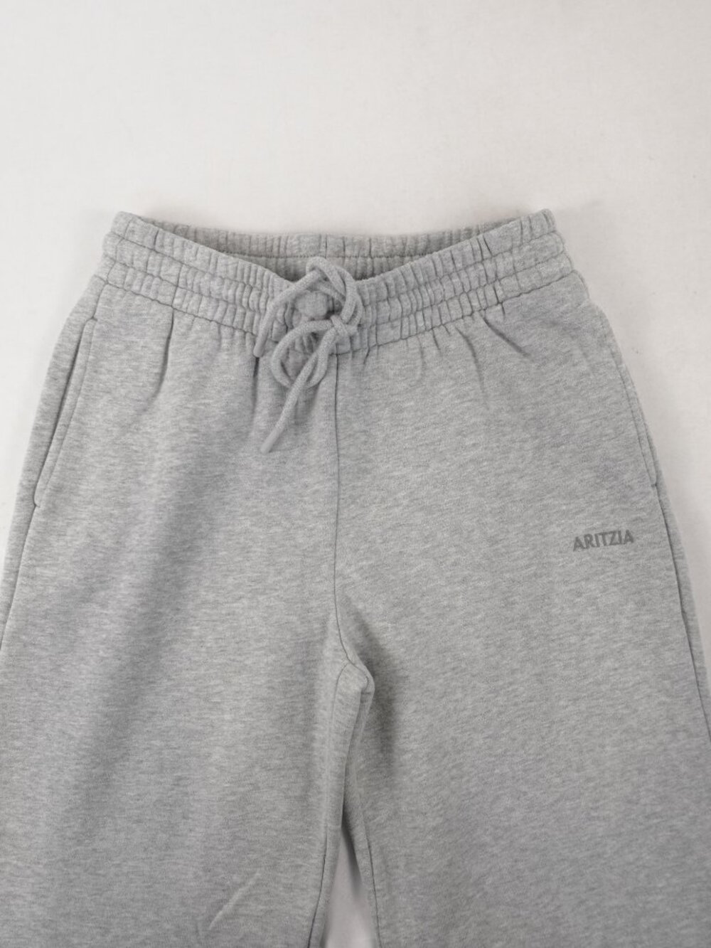 Aritzia Boyfriend Basic Wide Sweatpants In Heather Chrome Women's Size XS - NWT - Picture 3 of 11
